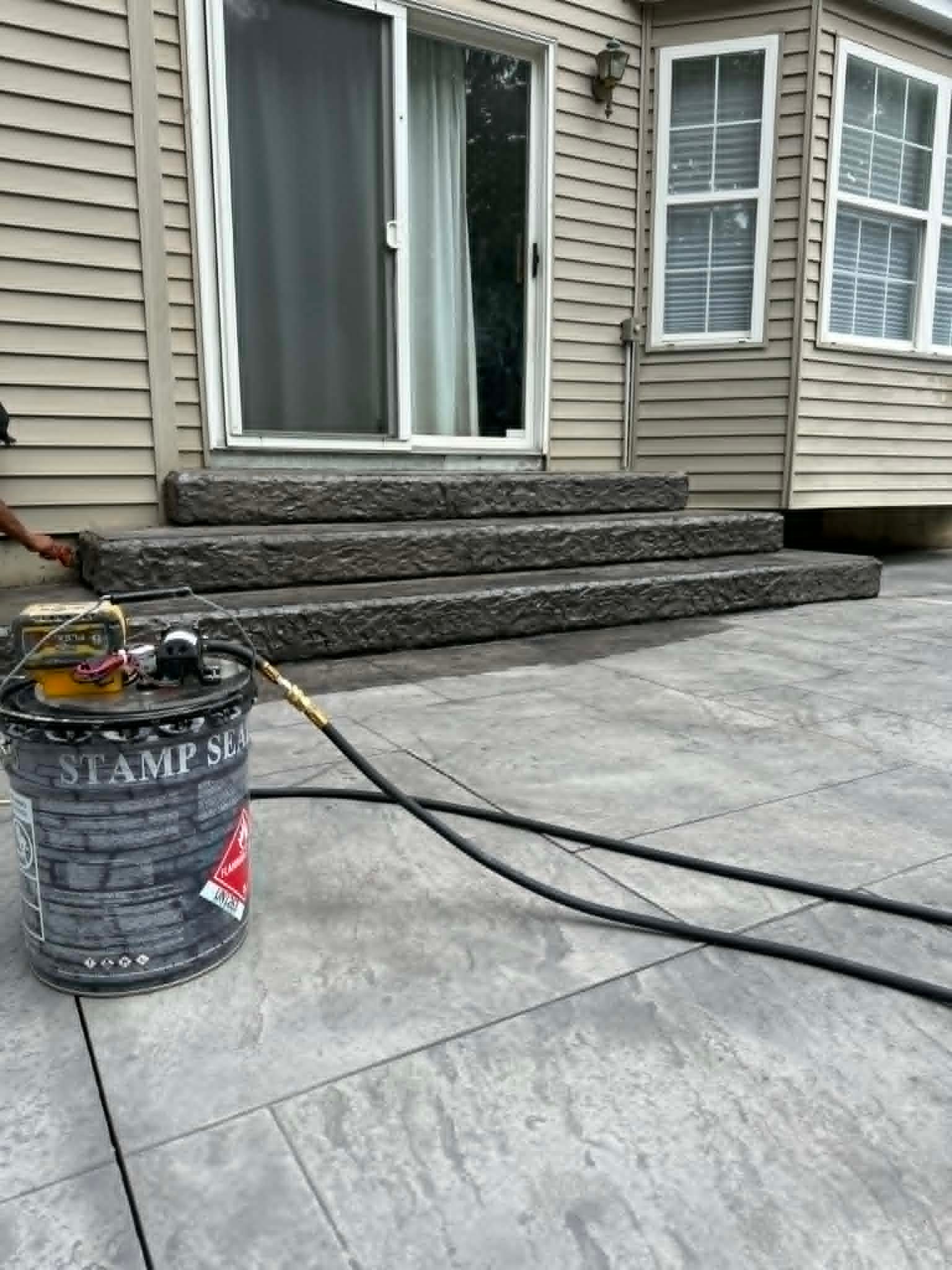 Stamped concrete sealing with steps
